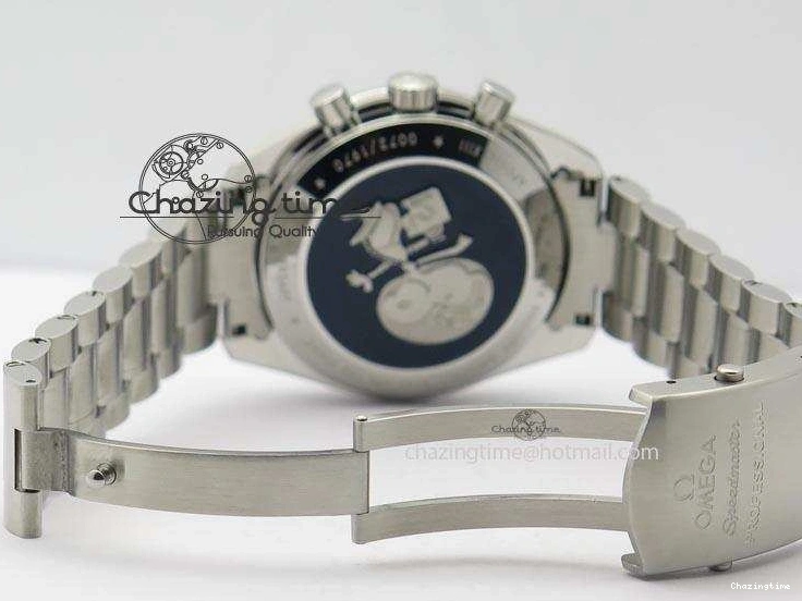 0429 Efficient Speedmaster JHF SS Snoopy Award 45th Anniversary White dial On SS Bracelet 8239